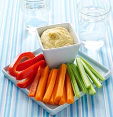 vegetables with hummus